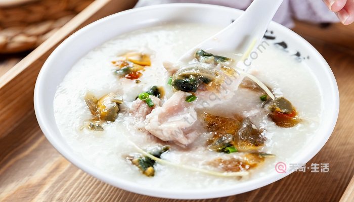 皮蛋瘦肉粥热量