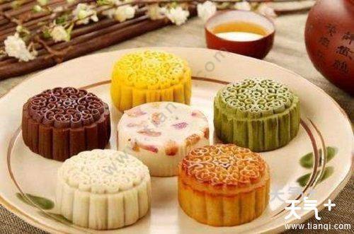 中秋节为什么吃月饼 中秋节吃月饼的来历 