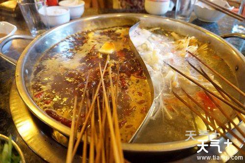 四川必吃的美食小吃有什么 四川特色小吃有哪些 四川必吃的美食小吃有什么 四川特色小吃有哪些