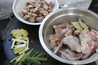 鹌鹑焖花豆的做法步骤1