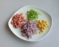 蛋包饭的做法步骤2
