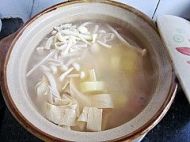家常补钙汤羹---蛤蜊海鲜汤的做法步骤10