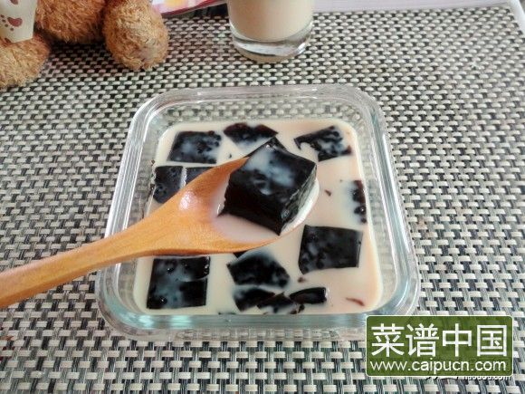 仙草奶茶