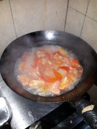 番茄紫菜汤的做法步骤3
