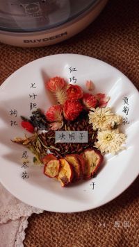 纯天然降脂茶的做法步骤1