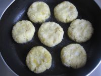 红薯米饭饼的做法步骤8