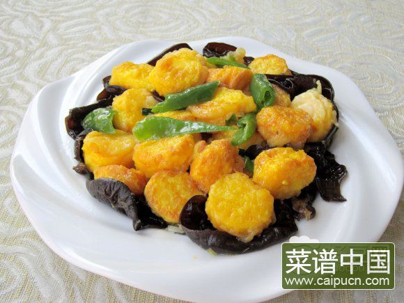 日本豆腐烧青椒木耳