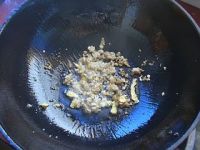 滑子菇炖生鱼的做法步骤4