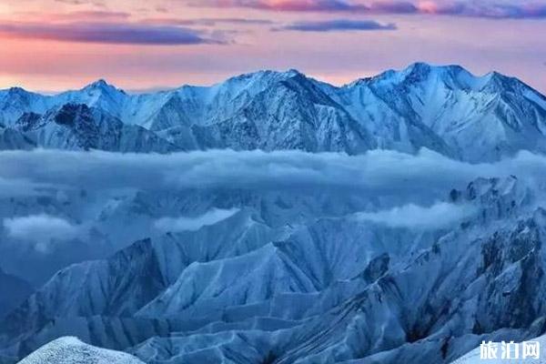 八月新疆旅游景点攻略