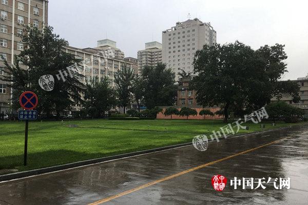 北京降雨今天上午结束 早高峰将受到影响