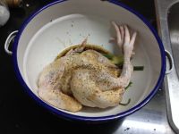 炸全鸡的做法步骤3