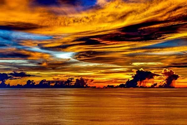 普吉岛哪个海滩最美 普吉岛哪个海滩好玩