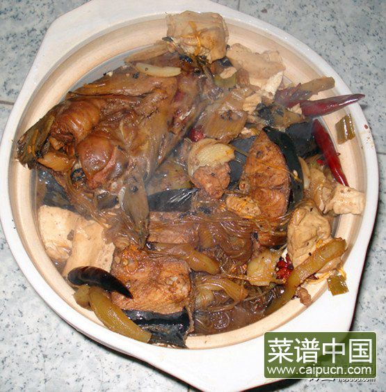 鲶鱼茄子豆腐煲