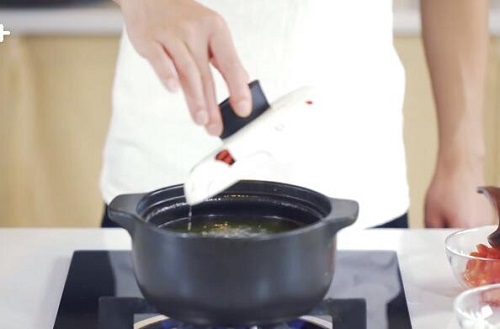 番茄鸡蛋粥的做法 番茄鸡蛋粥的功效怎么样