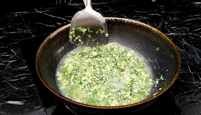 豆腐怎么做好吃 鸡汤炖豆腐的做法