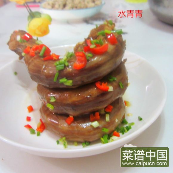 麻辣卤鸭脖子