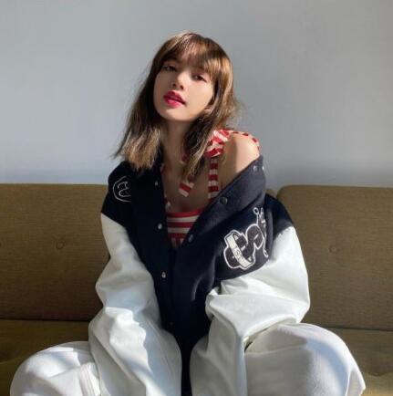 Lisa教虞书欣跳舞是怎么回事 Lisa教虞书欣跳舞是什么情况
