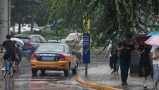 今起浙江大范围强降水“登场” 杭州大暴雨气温仅有21℃