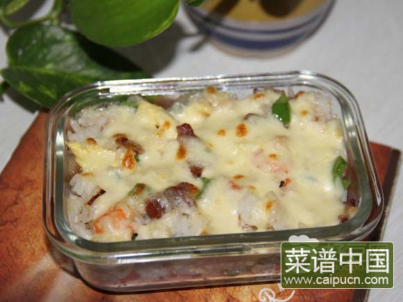 鲜虾培根焗饭
