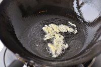 香辣田螺的做法步骤9