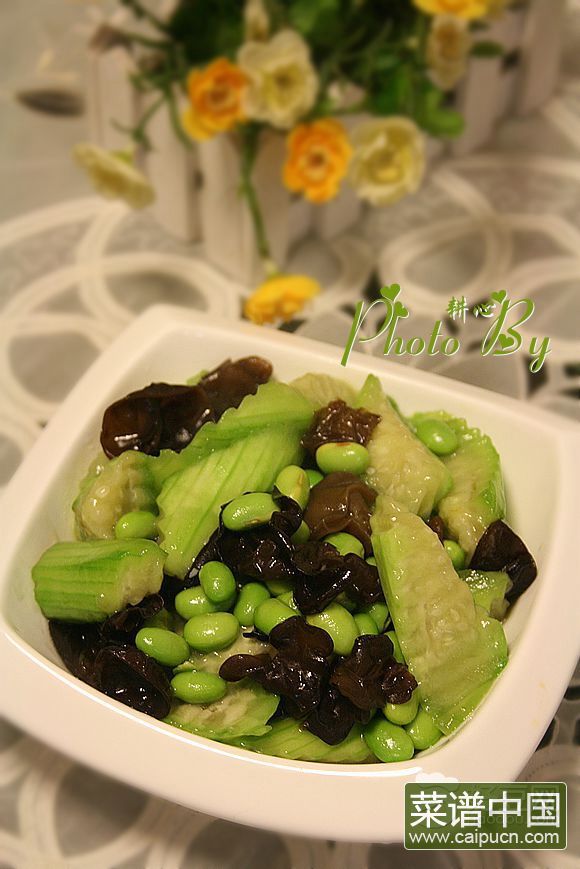 毛豆炒丝瓜木耳