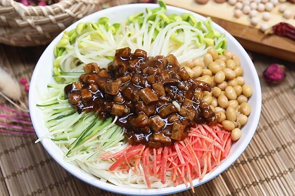 炸酱面的做法 炸酱面怎么做好吃