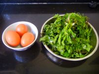 荠菜鸡蛋盒子饼的做法步骤1