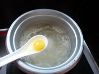 薄荷鸽蛋汤的做法步骤4