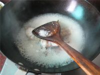 咸梅焖鳗鱼的做法步骤8