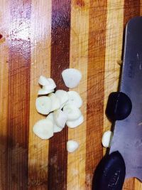 肉末炒泡萝卜丁的做法步骤2