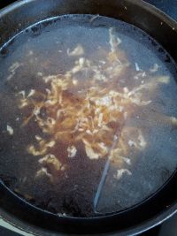 牛肉酸菜汤面的做法步骤7