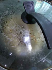 冬菜闷瘦肉粉肠的做法步骤8