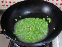 橄榄菜炒四季豆的做法步骤5
