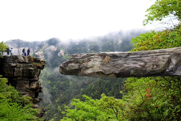 庐山在哪个省 去庐山怎么坐车