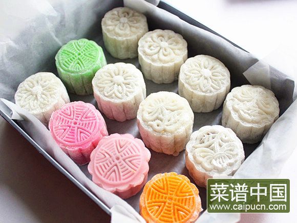 椰香冰皮月饼