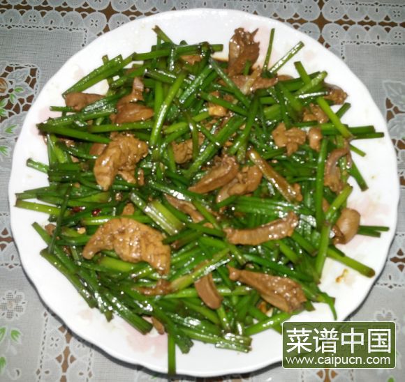 韭菜苔炒鸭心肝