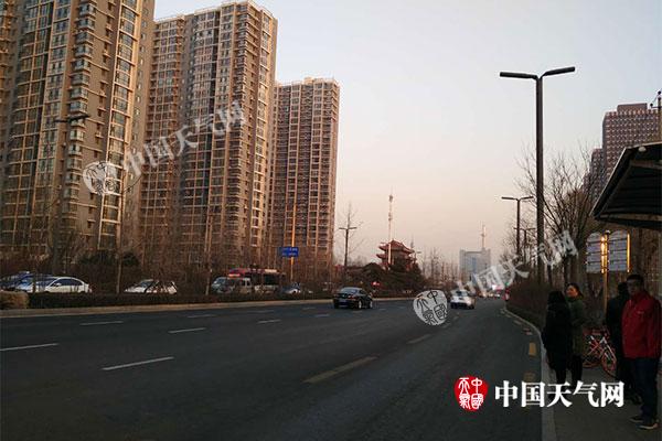 明起山西多地将迎今冬初雪 太原气温连创新低最高仅0℃