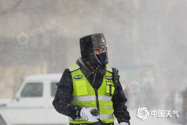东北暴雪今日结束 华北初雪初露端倪
