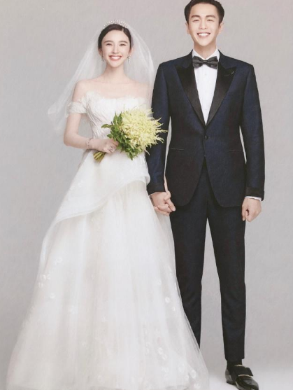 唐艺昕婚纱照曝光是怎么回事 张若昀唐艺昕婚礼场地梦幻唯美