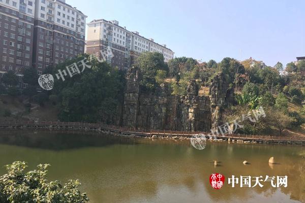 湖南明晚雨水再起 降温可达7℃最高温将降至个位数