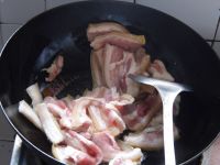 东北酸菜汆白肉的做法步骤5
