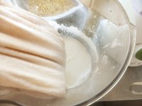 自制豆腐皮的做法步骤3