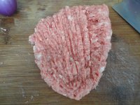 瑞典肉丸拌意面的做法步骤1