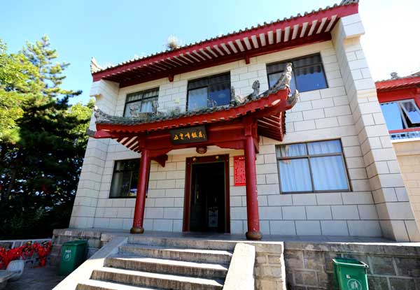 爬华山住哪里比较好 去华山旅游住哪里好