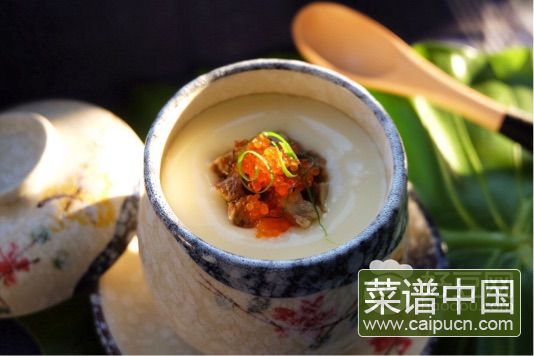 鹅肝玉子蒸
