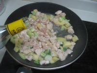咖喱鸡丁饭的做法步骤8