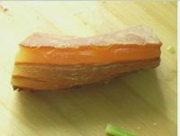 芹菜炒腊肉的做法步骤5