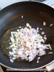 芝士肉酱通心粉的做法步骤2