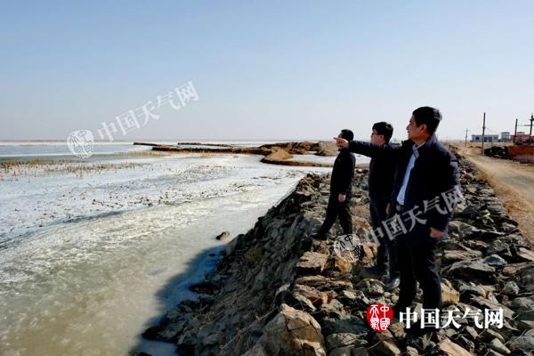 冷空气影响内蒙古降温6-8℃ 呼伦贝尔等地有中雪