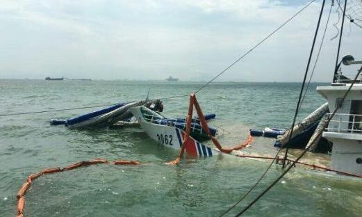 海上刮7级大风致北部湾两渔船 目前13名落水人员已获救